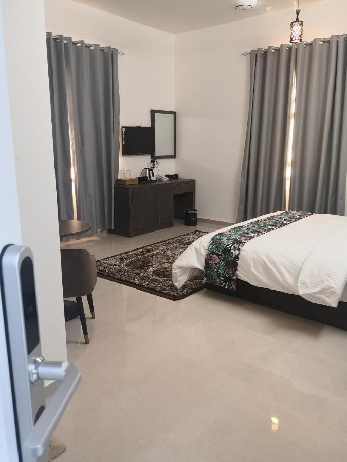 Aryaf Nizwa Hotel Apartments ภายนอก รูปภาพ