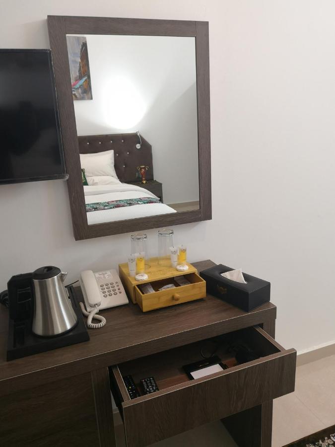 Aryaf Nizwa Hotel Apartments ภายนอก รูปภาพ